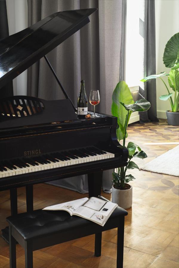 Oomph Koszyki Luxurious Apartments وارسو المظهر الخارجي الصورة