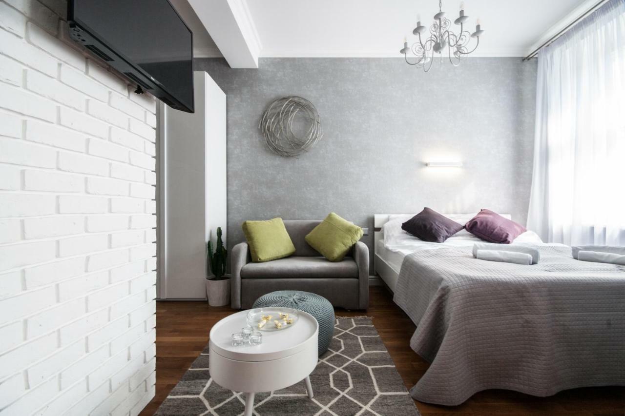 Oomph Koszyki Luxurious Apartments وارسو المظهر الخارجي الصورة