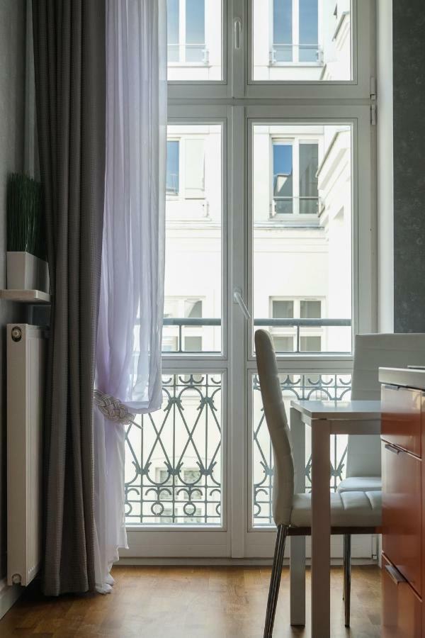 Oomph Koszyki Luxurious Apartments وارسو المظهر الخارجي الصورة